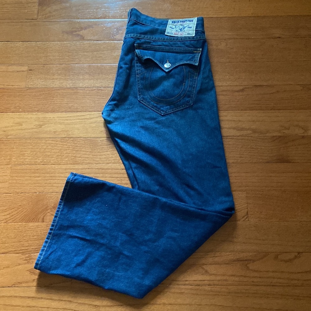 True Religion Bootcut Sz 38